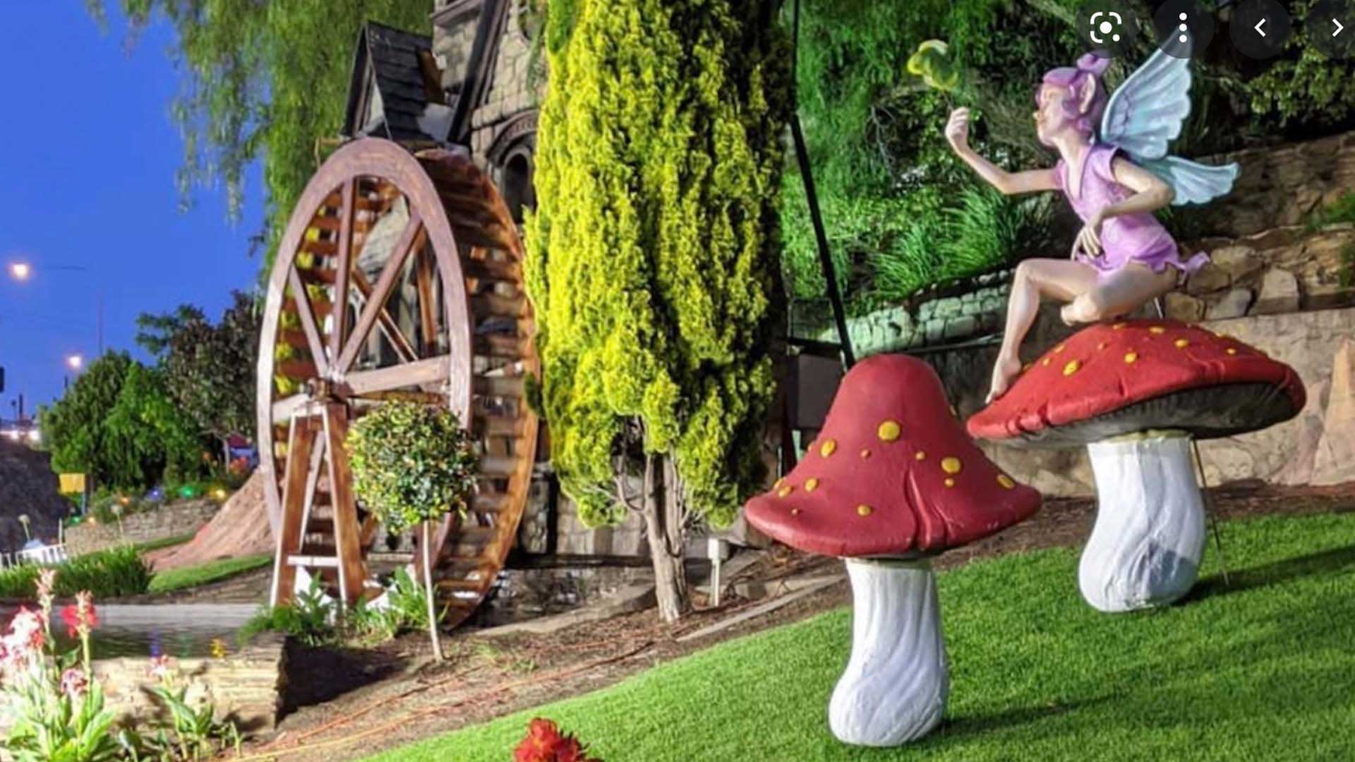 Riverbank Christmas lights display from 1959 to outlive closing of its